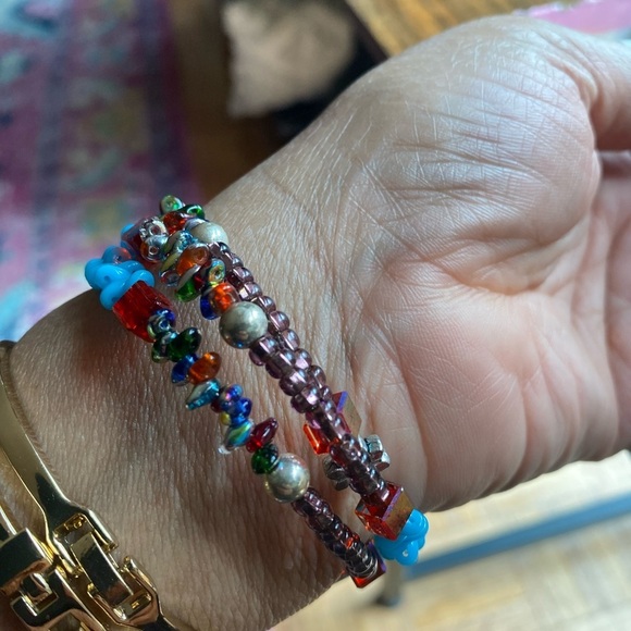 Colorful Beaded Bracelet - Picture 6 of 7